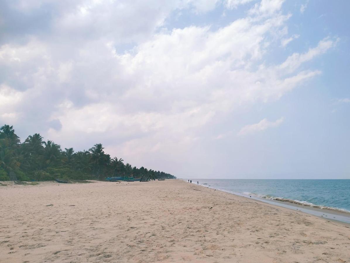 Marari La Rose Beach Homestay Mararikulam Exteriör bild