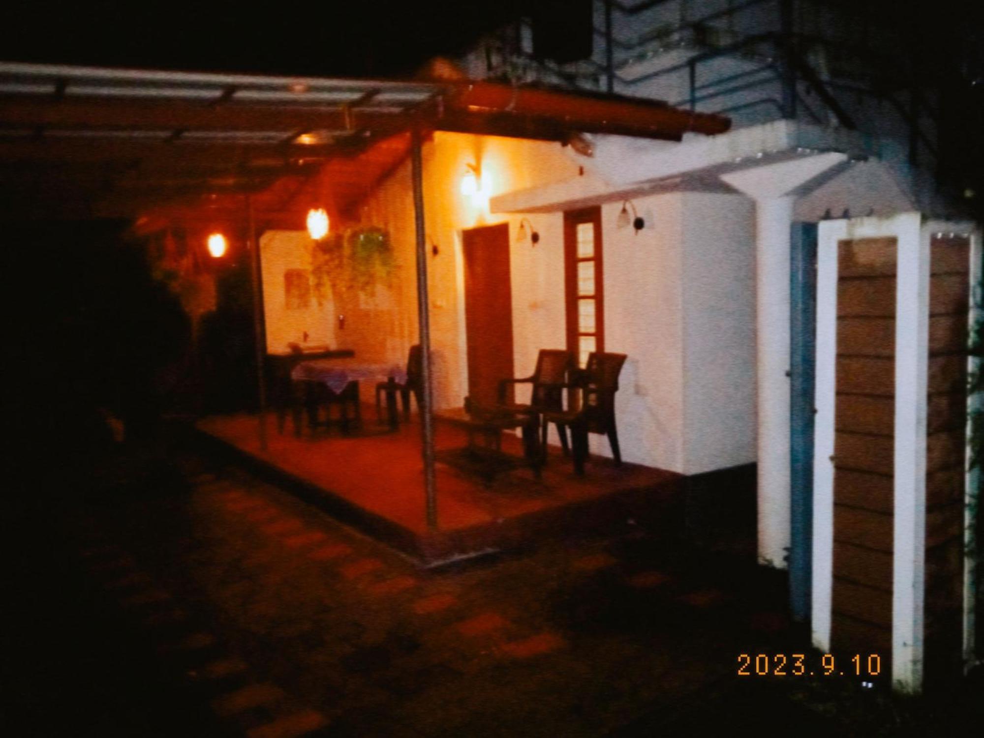 Marari La Rose Beach Homestay Mararikulam Exteriör bild