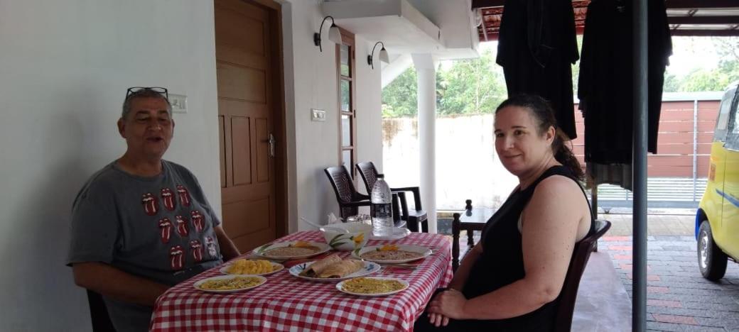 Marari La Rose Beach Homestay Mararikulam Exteriör bild